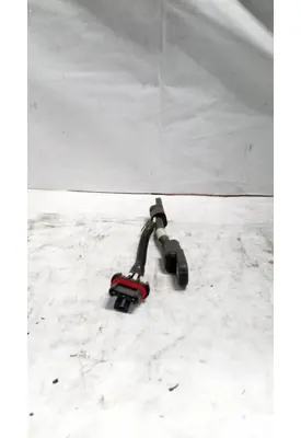 INTERNATIONAL 7400 Battery