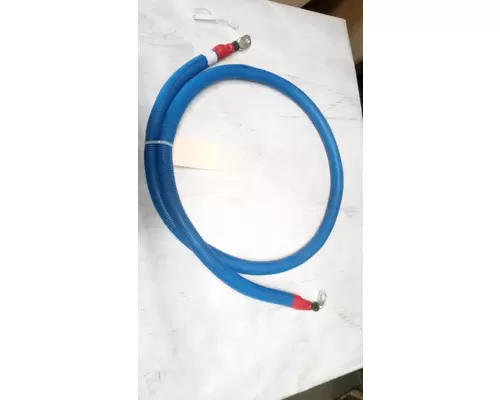 INTERNATIONAL 7400 Battery