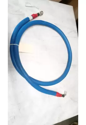 INTERNATIONAL 7400 Battery