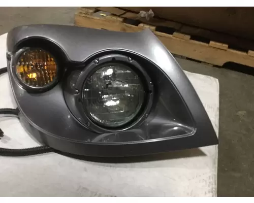 INTERNATIONAL 7400 Body Parts, Misc.