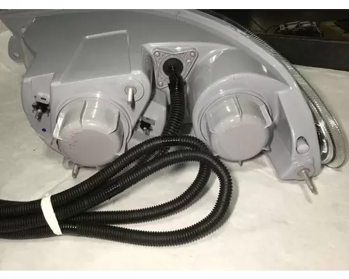 INTERNATIONAL 7400 Body Parts, Misc.