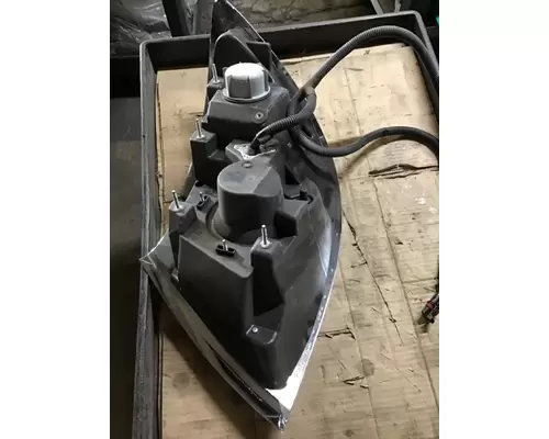 INTERNATIONAL 7400 Body Parts, Misc.