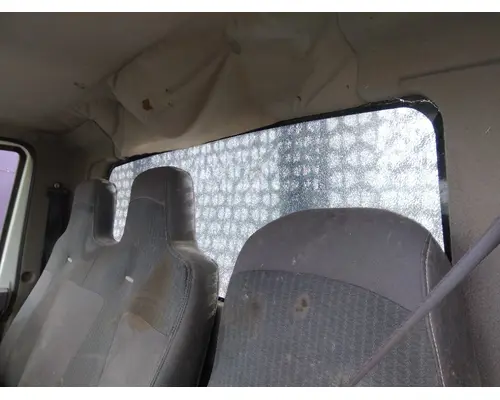 INTERNATIONAL 7400 CAB