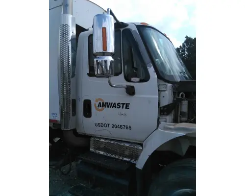 INTERNATIONAL 7400 CAB