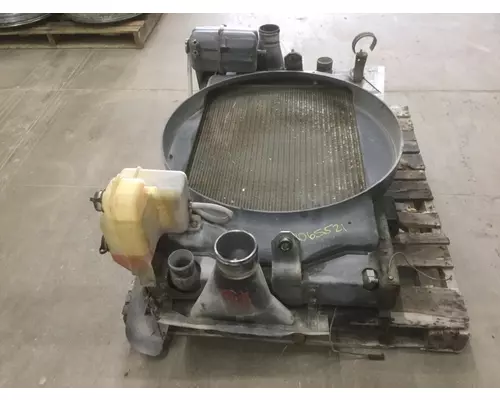 INTERNATIONAL 7400 COOLING ASSEMBLY (RAD, COND, ATAAC)