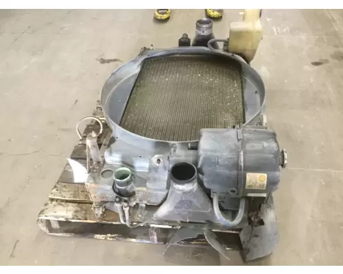 INTERNATIONAL 7400 COOLING ASSEMBLY (RAD, COND, ATAAC)