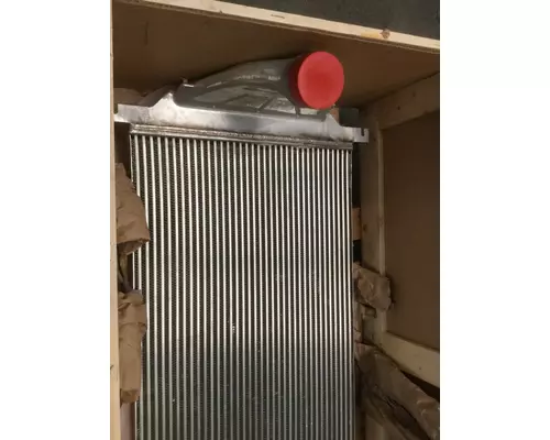 INTERNATIONAL 7400 Charge Air Cooler (ATAAC)