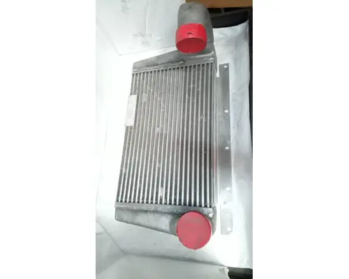 INTERNATIONAL 7400 Charge Air Cooler (ATAAC)