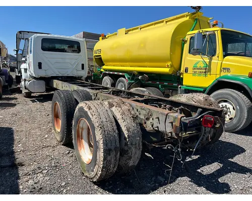 INTERNATIONAL 7400 Complete Vehicle