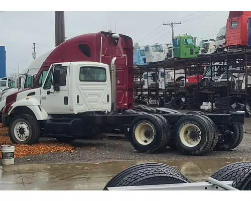 INTERNATIONAL 7400 Complete Vehicle