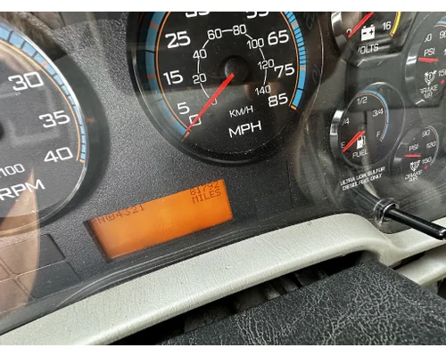 INTERNATIONAL 7400 Complete Vehicle