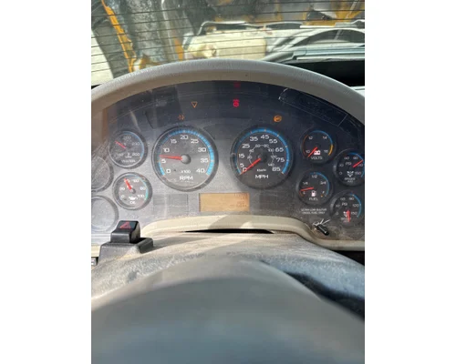 INTERNATIONAL 7400 Complete Vehicle