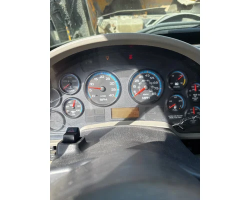 INTERNATIONAL 7400 Complete Vehicle