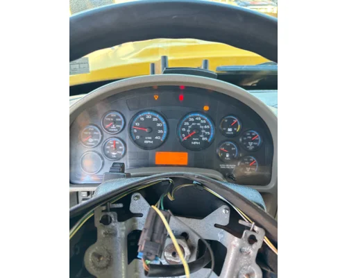 INTERNATIONAL 7400 Complete Vehicle