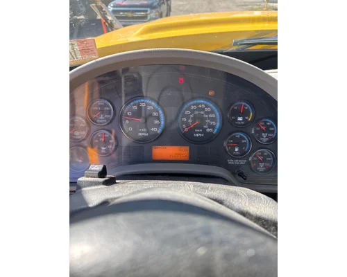 INTERNATIONAL 7400 Complete Vehicle