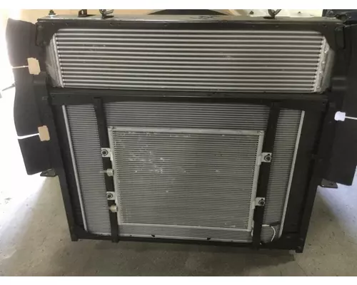 INTERNATIONAL 7400 Cooling Assy. (Rad., Cond., ATAAC)