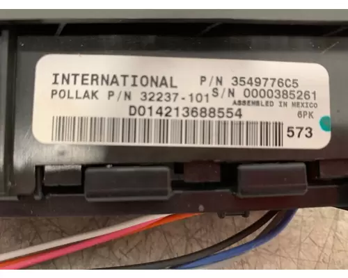 INTERNATIONAL 7400 Dash  Console Switch