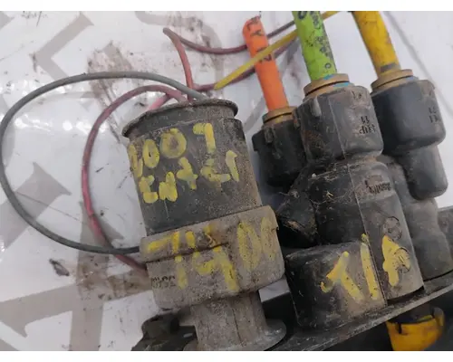 INTERNATIONAL 7400 Dash Panel