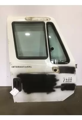 INTERNATIONAL 7400 Door Assembly