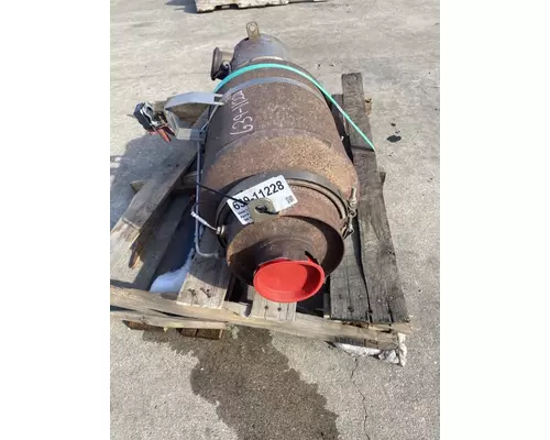 INTERNATIONAL 7400 Exhaust & Muffler