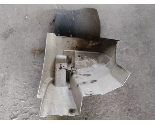 INTERNATIONAL 7400 FENDER EXTENSION