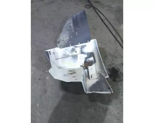 INTERNATIONAL 7400 FENDER EXTENSION