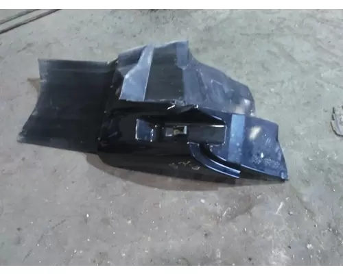 INTERNATIONAL 7400 FENDER EXTENSION