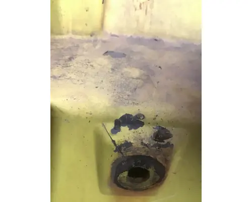 INTERNATIONAL 7400 Fender Extension