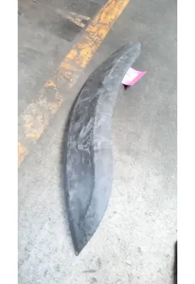 INTERNATIONAL 7400 Fender Extension