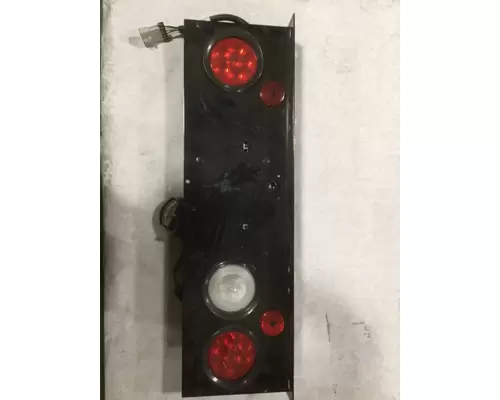 INTERNATIONAL 7400 Front Lamp (Turn Signal)