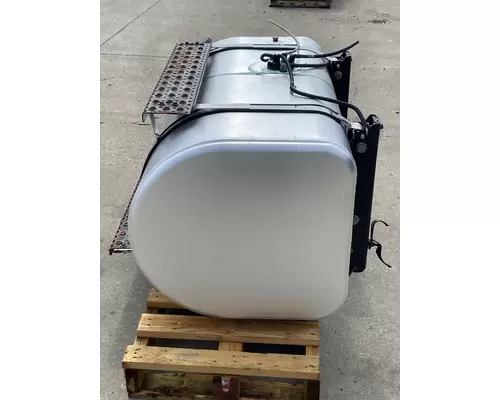 INTERNATIONAL 7400 Fuel Tank