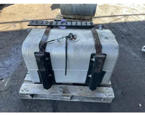 INTERNATIONAL 7400 Fuel Tank