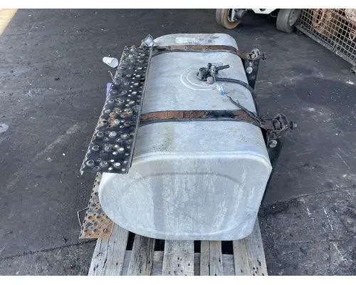 INTERNATIONAL 7400 Fuel Tank