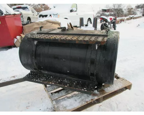 INTERNATIONAL 7400 Fuel Tank