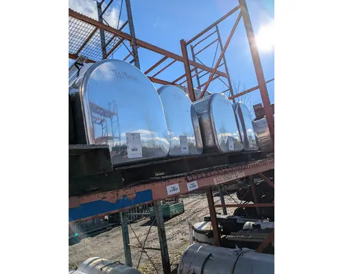 INTERNATIONAL 7400 Fuel Tank