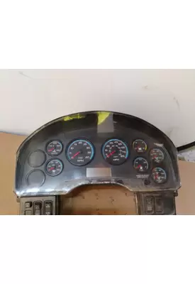 INTERNATIONAL 7400 GAUGE CLUSTER