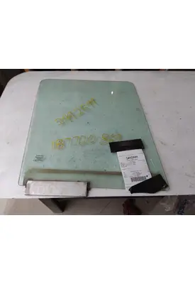 INTERNATIONAL 7400 GLASS, DOOR, FRONT