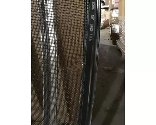 INTERNATIONAL 7400 Grille