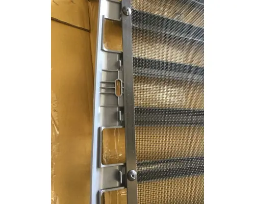 INTERNATIONAL 7400 Grille