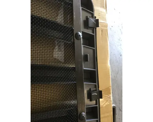 INTERNATIONAL 7400 Grille