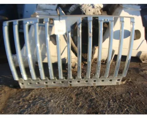 INTERNATIONAL 7400 Grille