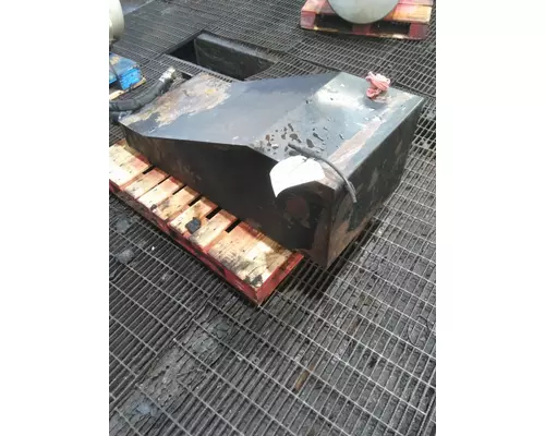 INTERNATIONAL 7400 HYDRAULIC TANK