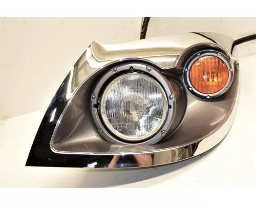 INTERNATIONAL 7400 Headlamp Assembly