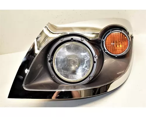 INTERNATIONAL 7400 Headlamp Assembly