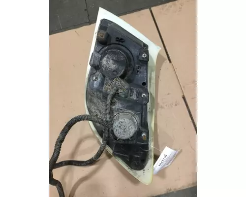 INTERNATIONAL 7400 Headlamp Assembly