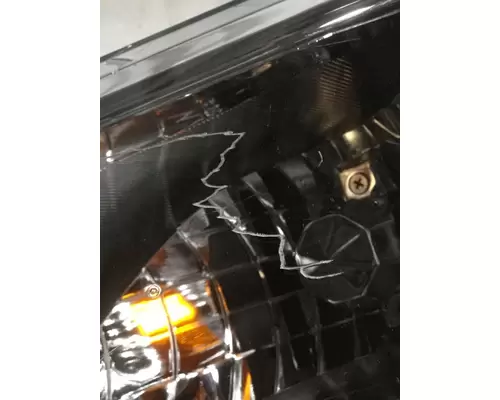 INTERNATIONAL 7400 Headlamp Assembly