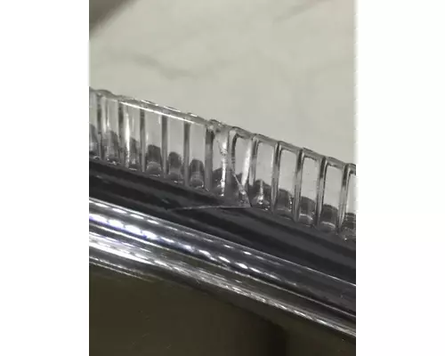 INTERNATIONAL 7400 Headlamp Assembly