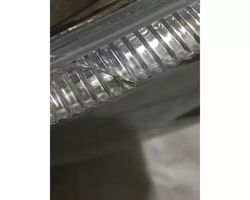INTERNATIONAL 7400 Headlamp Assembly