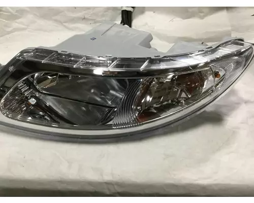 INTERNATIONAL 7400 Headlamp Assembly