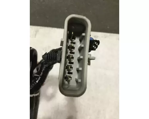 INTERNATIONAL 7400 Headlamp Assembly